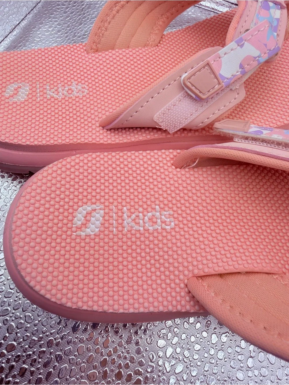 Girls Coral Pink Floral Accent Thong flip flop Sandals